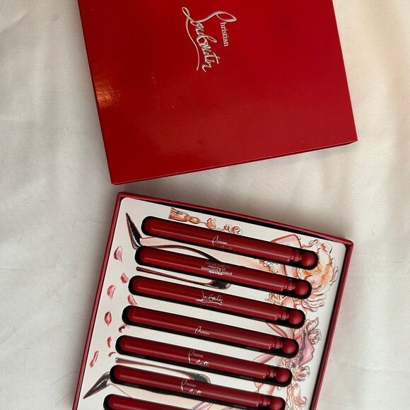 Christian Louboutin Loubiworld Scent Library - Picture 8 of 11